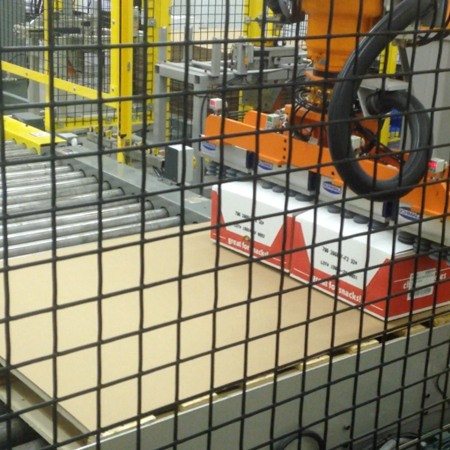 Robotic Palletizing Equipment by HART Design & Manufacturing